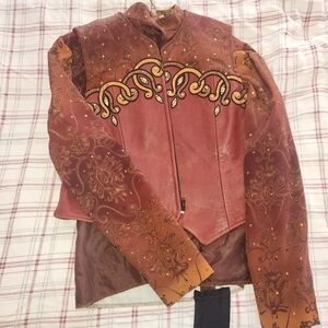 Embroidered Women's Blouse - Red and Gold